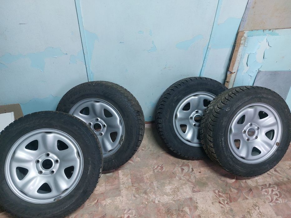 Продам шины с дисками