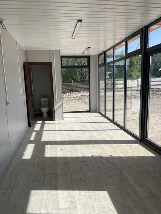 Киоск с панорамными окнами