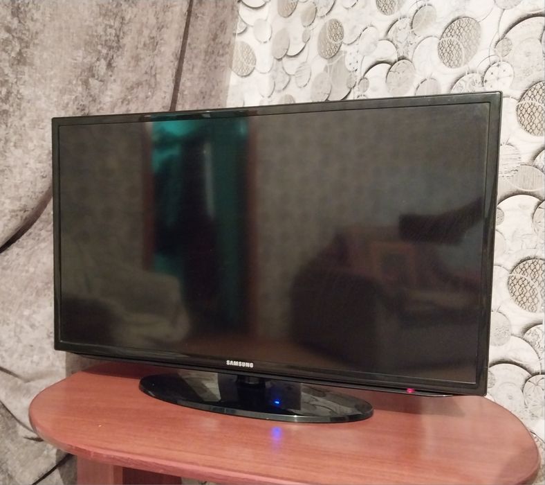 Продам телевизор Samsung