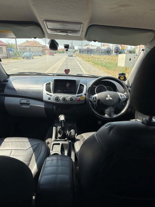 Mitsubishi L200 Barbarian 2013