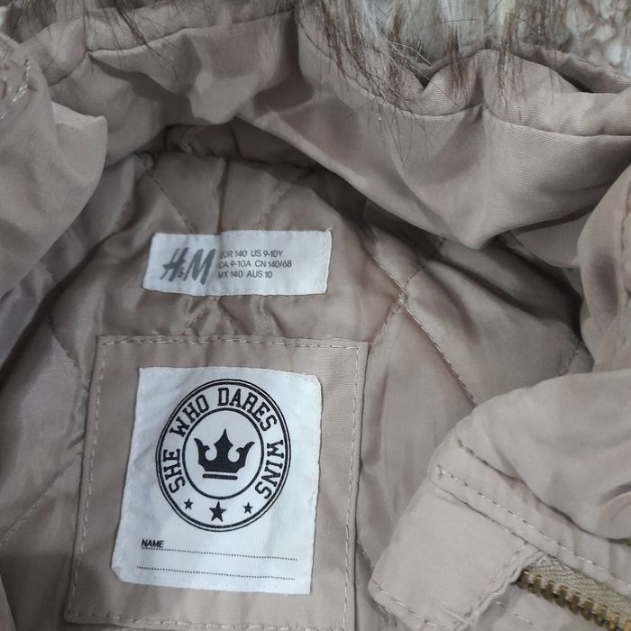 Куртка для девочки  13 лет в хорошем состояний