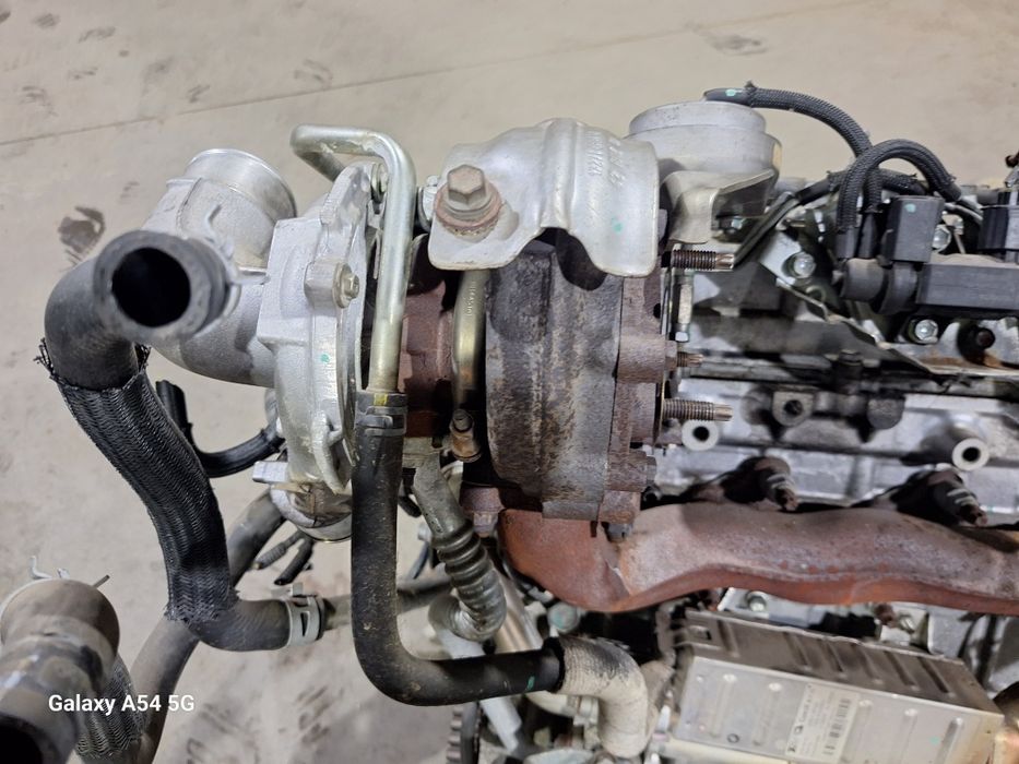 Turbina Toyota Avensis T27 motor 2.2 150 cp euro 5 cod 17201-0R060