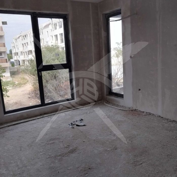 Продава се Тристаен апартамент в Пловдив, Христо Смирненски - 104 кв.м за 1303 €/кв.м - Снимка #3