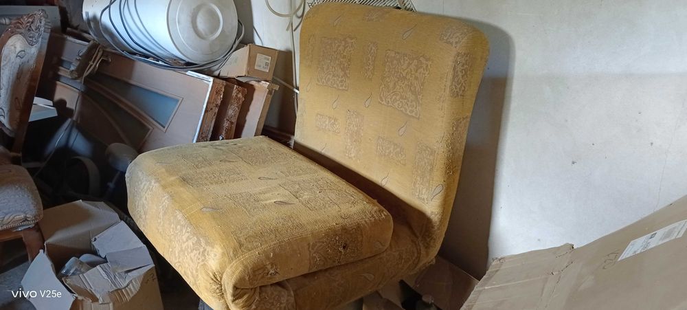 Б/у заттар Есік Диван