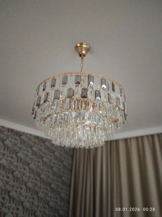 Люстра хрустальная