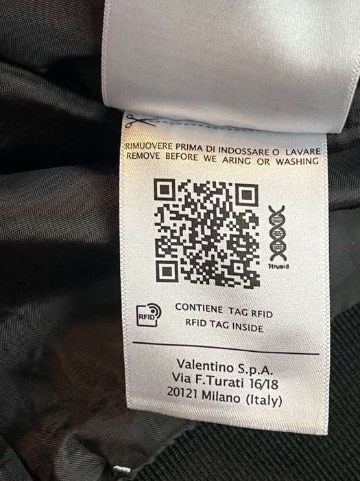 Valentino Garavani VLTN : Made in ITALY - размер 54/ХЛ