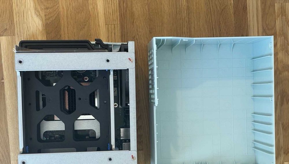 NAS мрежово устройство QNAP TS-230, 2Gb RAM DDR4, 2 bay