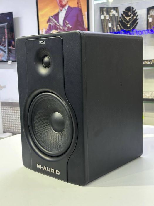 Колонки M-AUDIO BX8