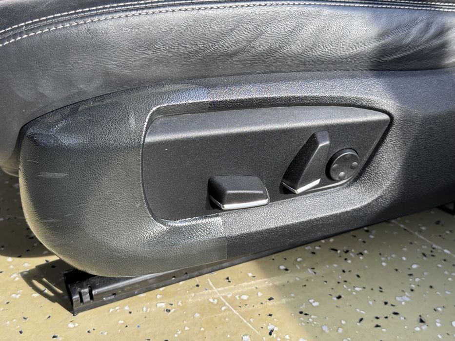 Передние сиденья BMW F10