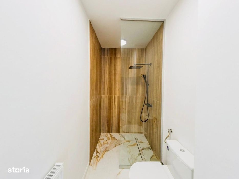 Apartament cu 3 Camere | 90 mp Utili | 2 Parcari | Complet Renovat |