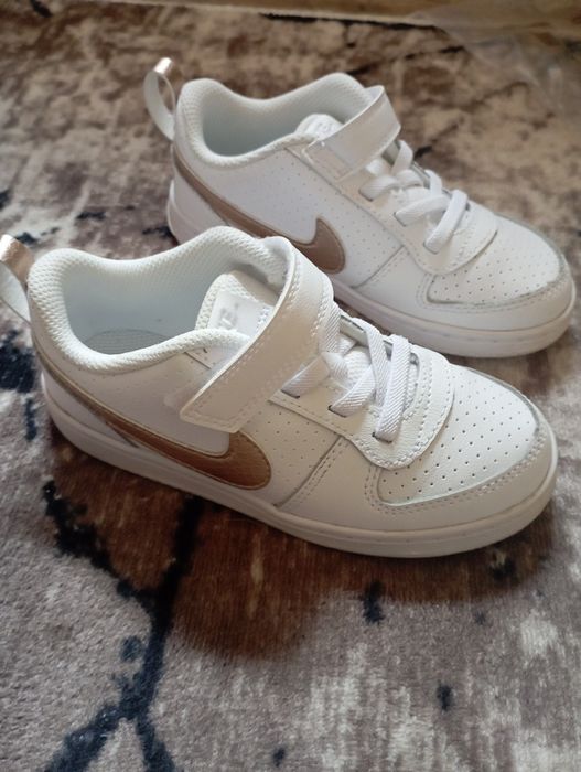 Нови Детски маратонки найк