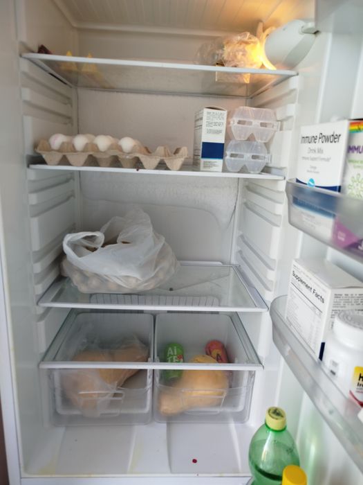 Холодильник indesit