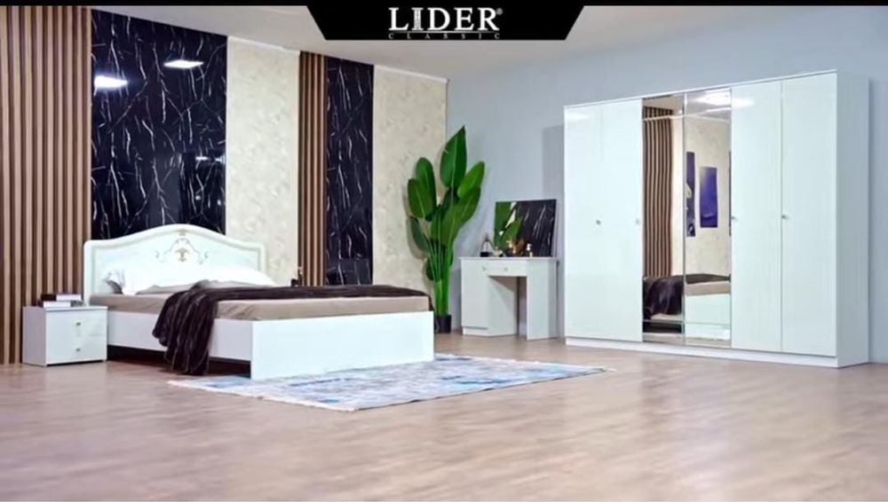 Продаи спальный гарнитур