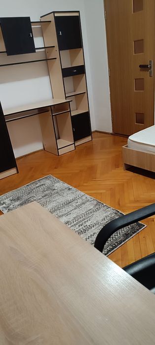 UMFST Cornisa - apartament cu 3 camere de închiriat/ for rent
