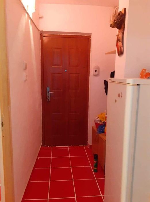 Garsoniera de închiriat