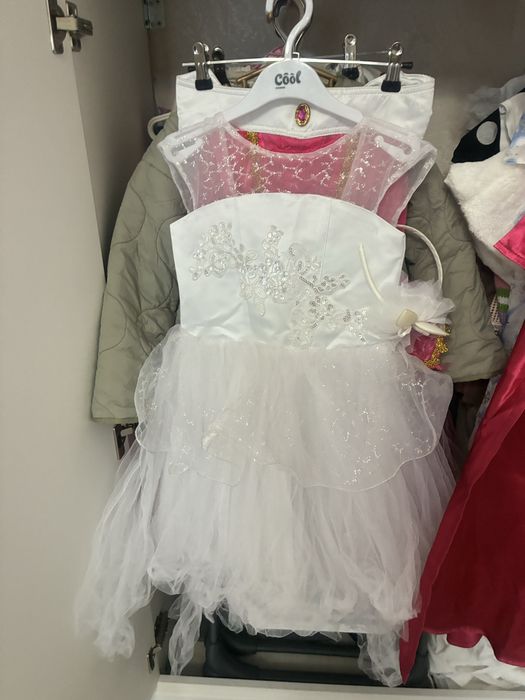 Наряды костюмы одежда на девочку