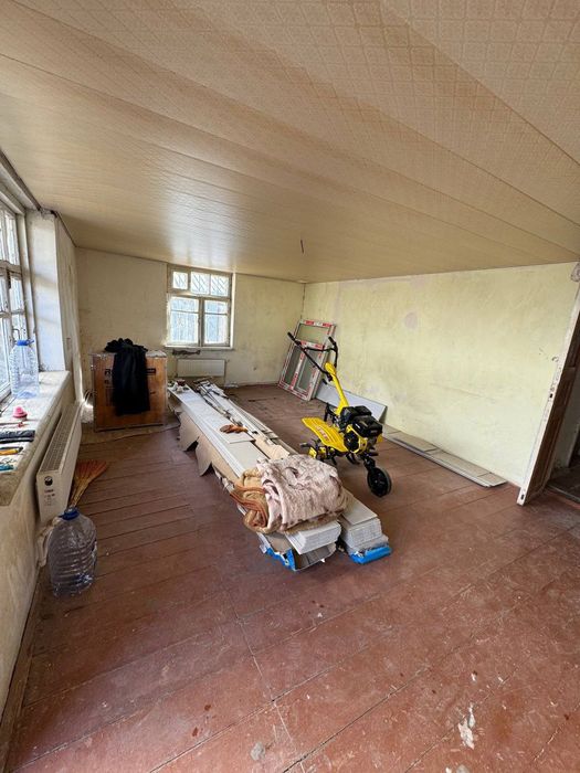 Ohangoronda 25 sotix uchastka sotiladi