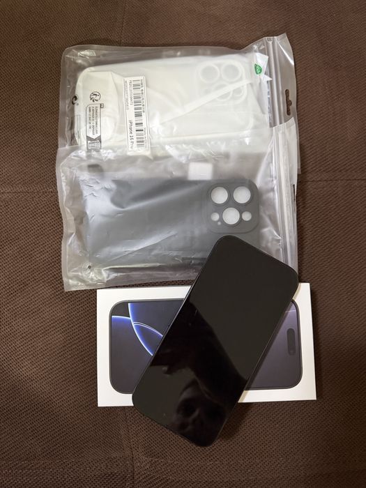 Vand iphone 16pro stare foarte buna