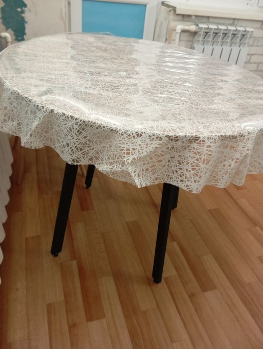 Продам стол на кухню