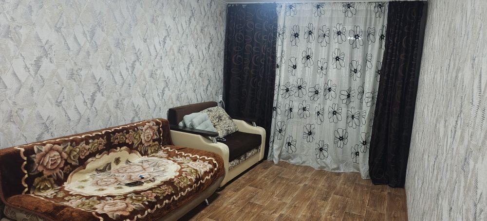 Сдам 2-х ком.кв 120000+свет