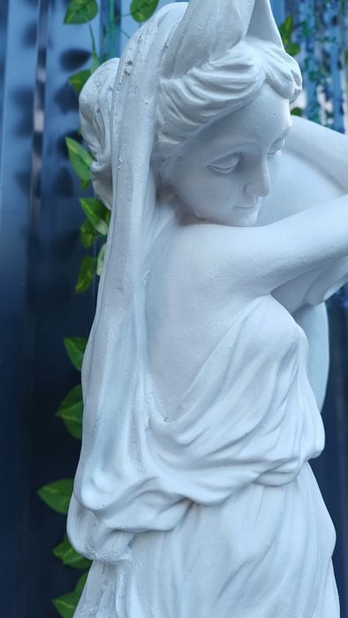 Statuie decorativă din marmură turnată – Femeie cu urcior – 72 cm (Interior / Exterior) - NOUĂ