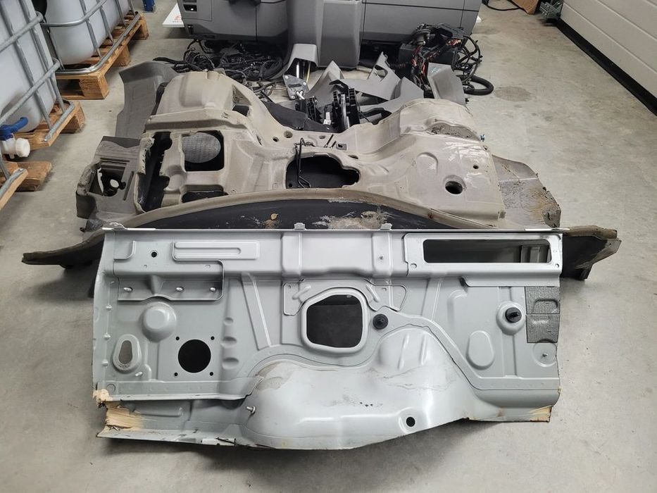 Kit complet de schimbare volan model AC pe stanga pentru Volkswagen Cr