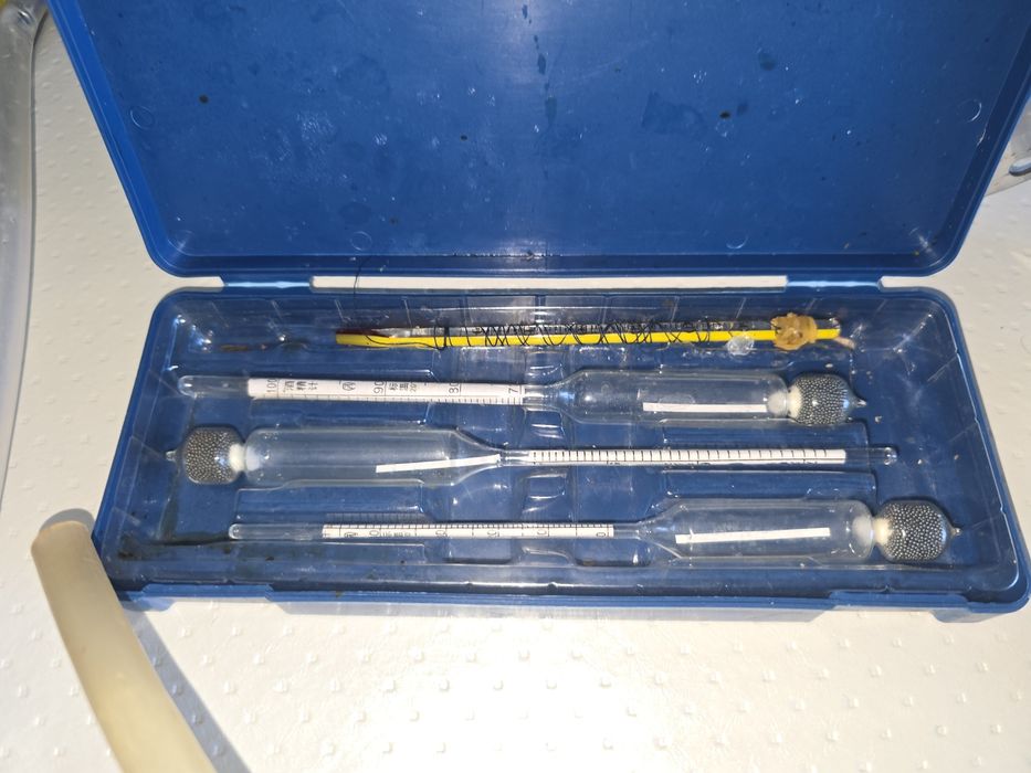 Аппарат для изготовления напитков