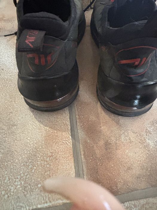 Продавам мъжки обувки в отлично състояние,