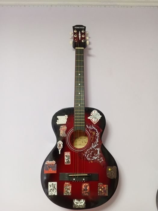 гитара Ronnie wood