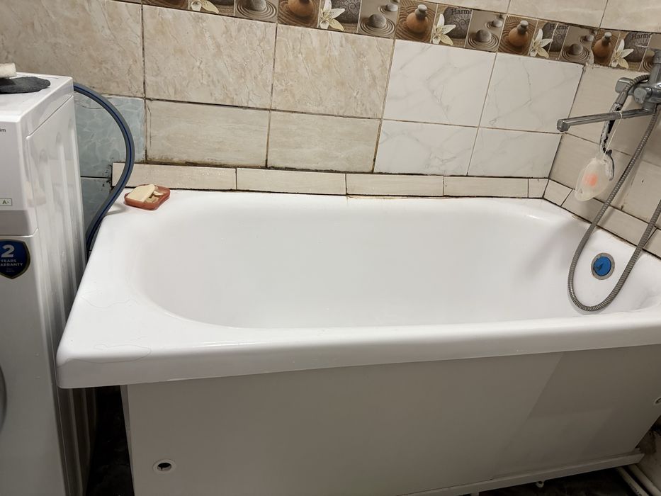 Продам  ванну        акрил