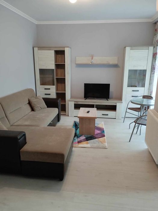De Închiriat apartament 2 camere ARED Kaufland Oradea!