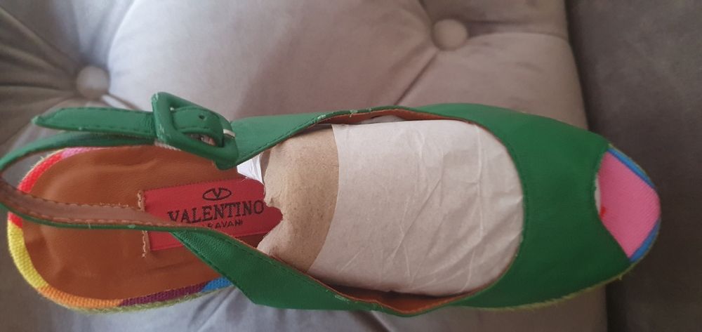 Sandale platforma valentino 37