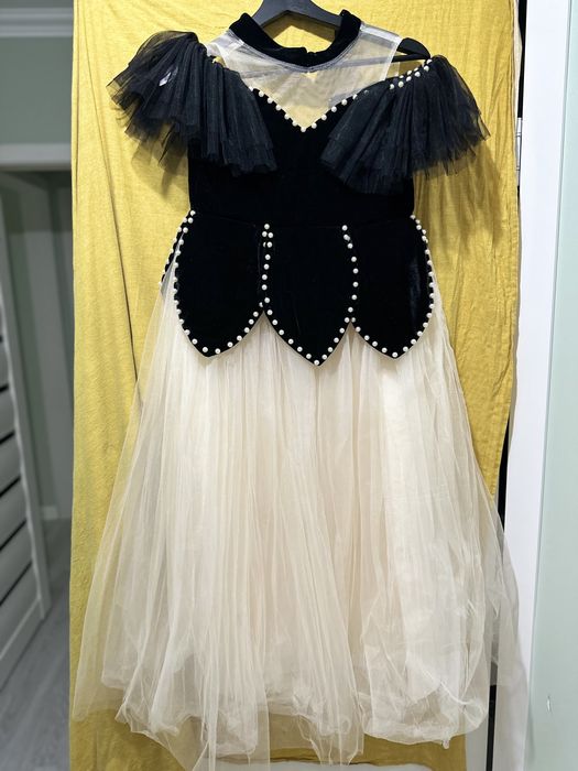 Платье нарядное для  девочки