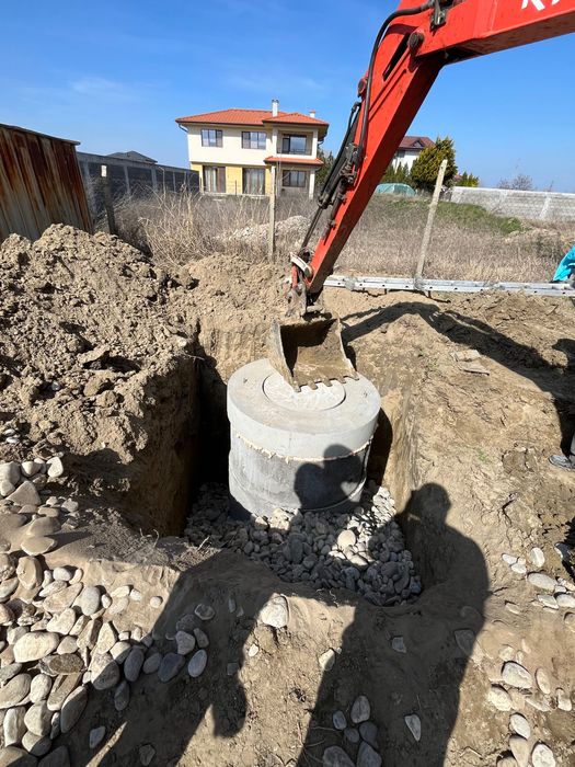 Изграждане на септични ями услуги с багер