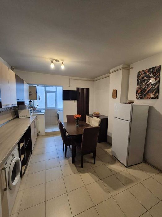 Apartament cu doua camere modern si spatios in Fratii Golesti