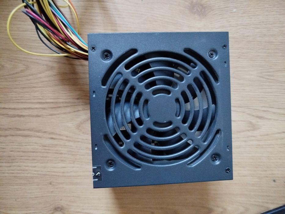Блок питания AeroCool VX-550W