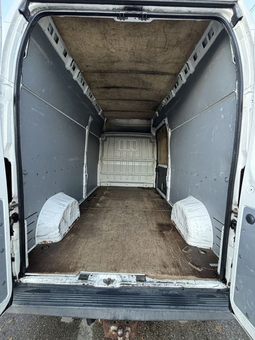 60е.  Товарен МАКСИ БУС МИКРОБУС ПОД НАЕМ КЛИМТИК София 60е / 24 ч.