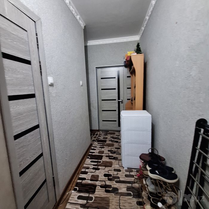 Uy 1 xona 2 xona qilingan..45 kv.m
