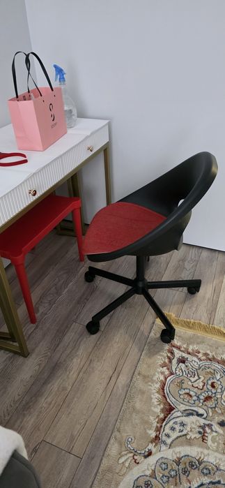 Продам кресло Ikea