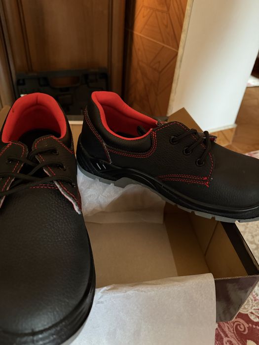 Работни обувки BSAFE