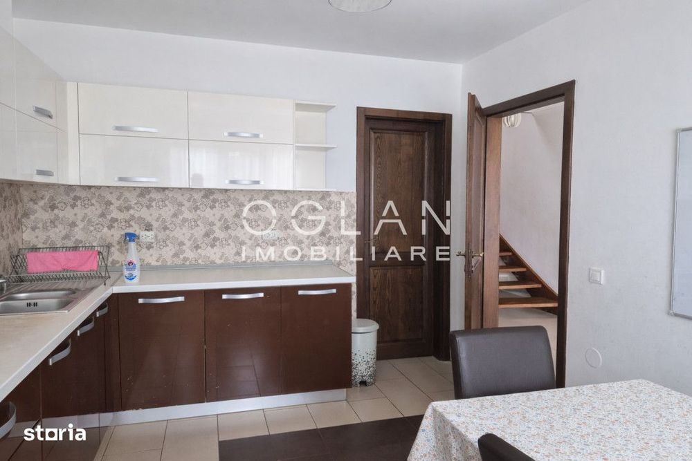 Casă spațioasă 4 camere, curte mare, Arhitecților