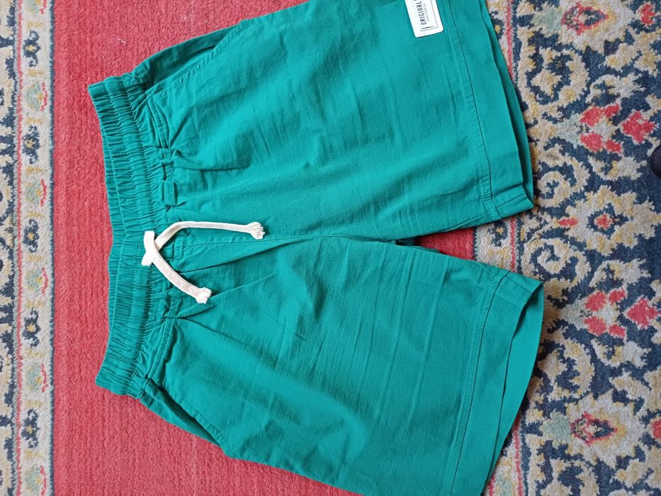 Шорты фирменные  х/б.