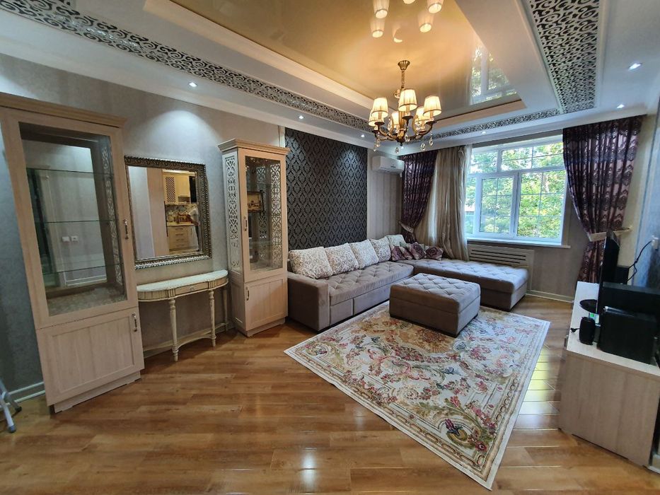 ДОМ  Габус, 3 комнатная евро квартира. ЦУМ , Ц-7 / 110 ШКОЛА ,