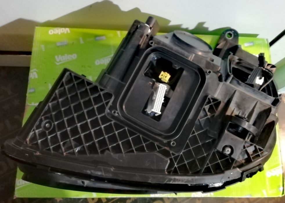 Фар Фарове за Mercedes E-classa W213 / Мерцедес Е А213 MULTIBEAM LED.