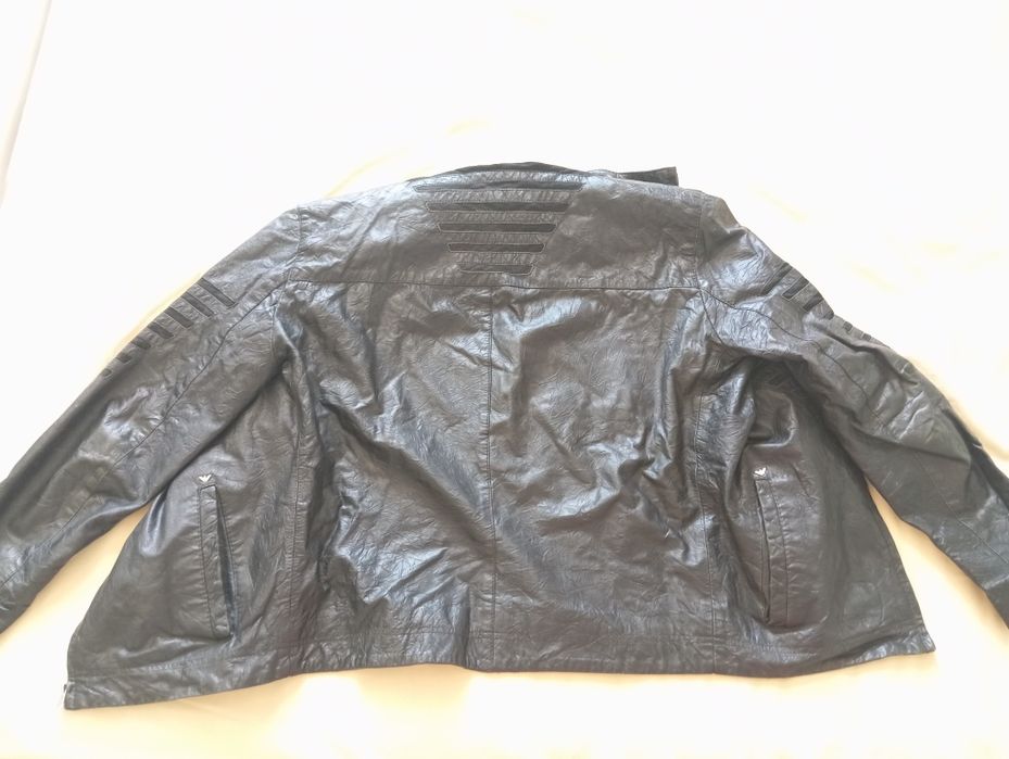 Продается Кожаная куртка