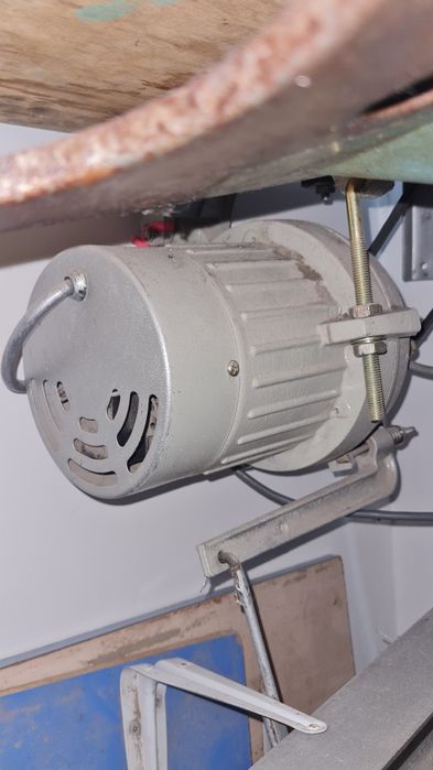 Швейная машинка советская