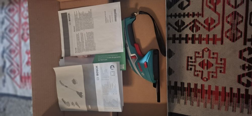 Autofiletanta Bosch,trimer iarba