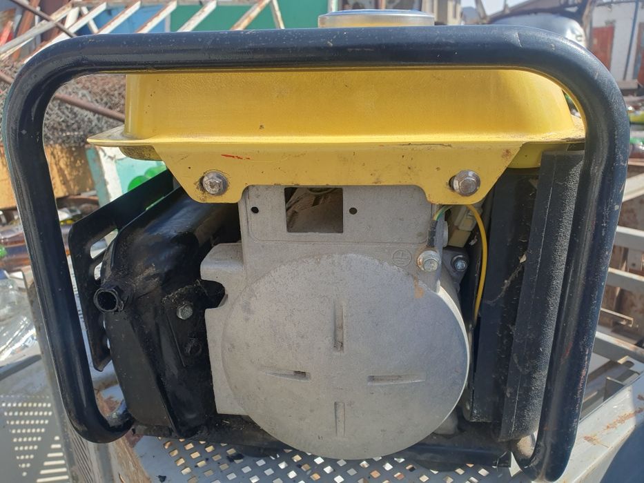 Генератор P.I.T 1200