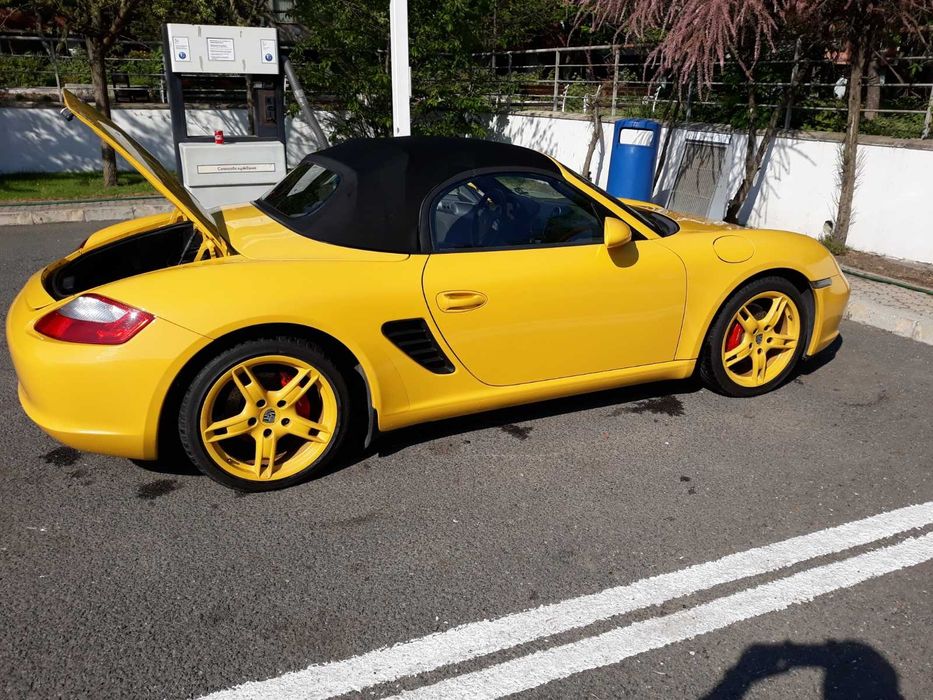 Porsche Boxster 2.7 Cabrio 09/2004 | 235 к.с. | Ръчни | 105 378 км | Гаражна