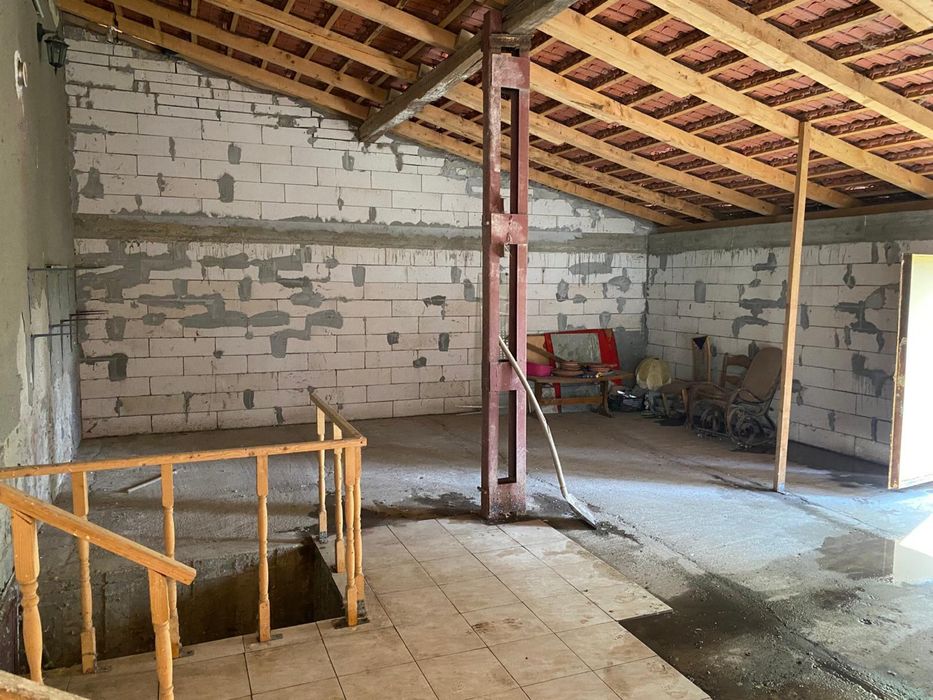 Vand casa in sat dolat 2877 mp